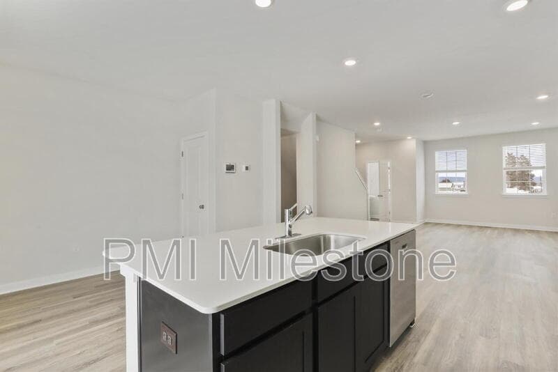 Charles Town Townhome: 413 Eclipse St