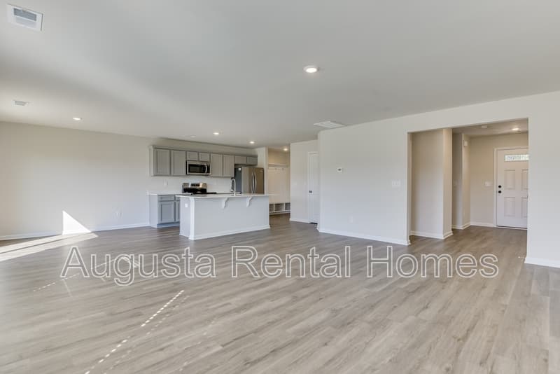Aiken House: 5744 Cobalt Falls Bend