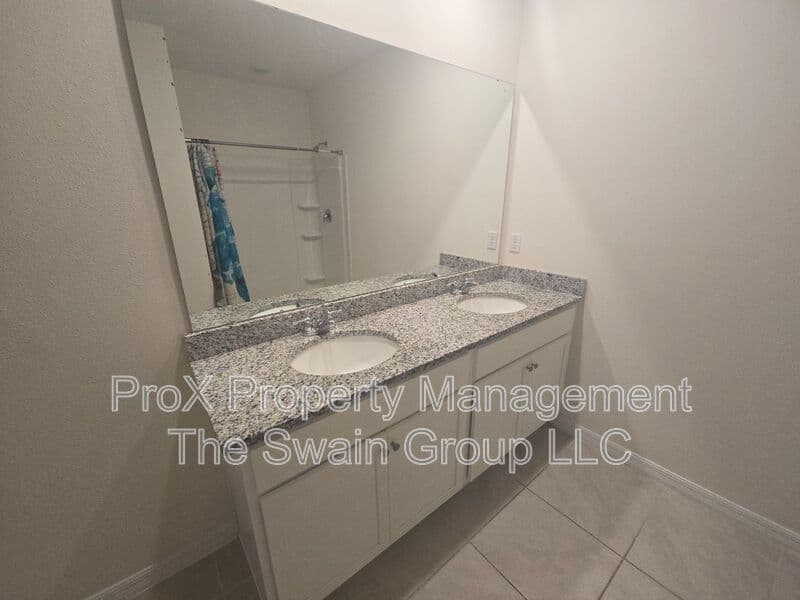 Lake Alfred House: 859 Griffon Ave