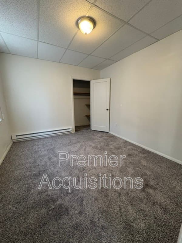 Alton Condo: 609 Mather St
