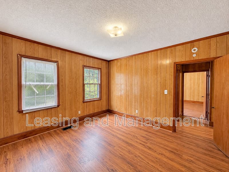 Charleston Condo: 211 W Poplar Street