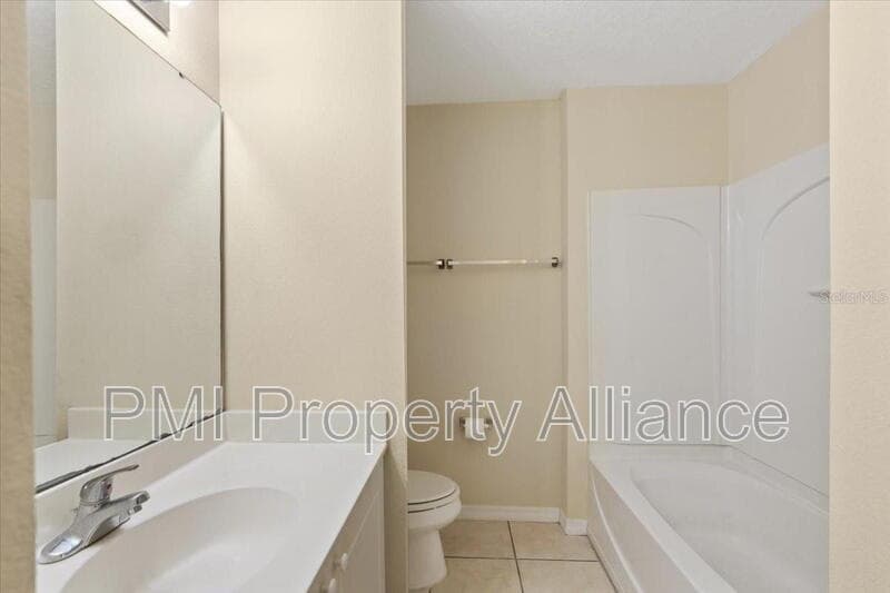 Kissimmee Condo: 2774 Club Cortile Circle A