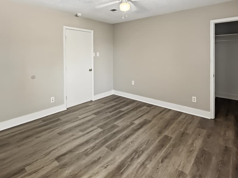 Memphis House: 2688 Enterprise Avenue