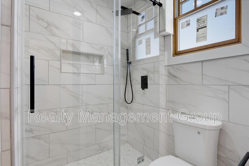 San Diego House: 4471 Cleveland Ave