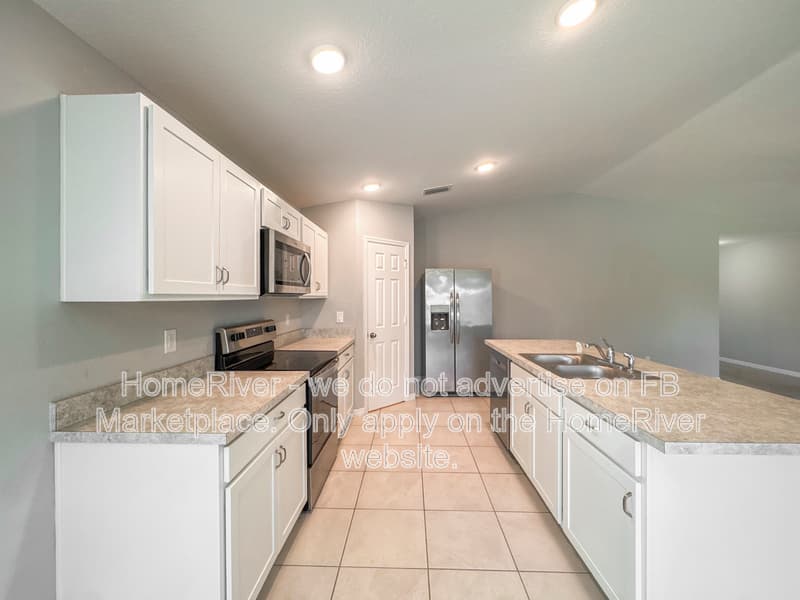 Cape Coral House: 3713 NE 13th Ave