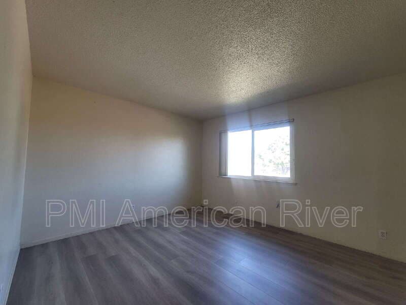 Sacramento Condo: 2843 Norcade Cir
