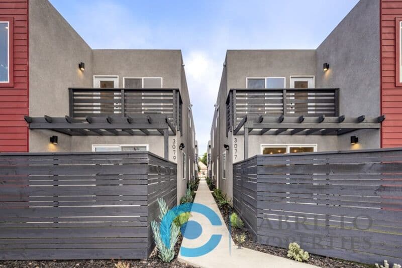 San Diego Condo: 3077 Martin Ave