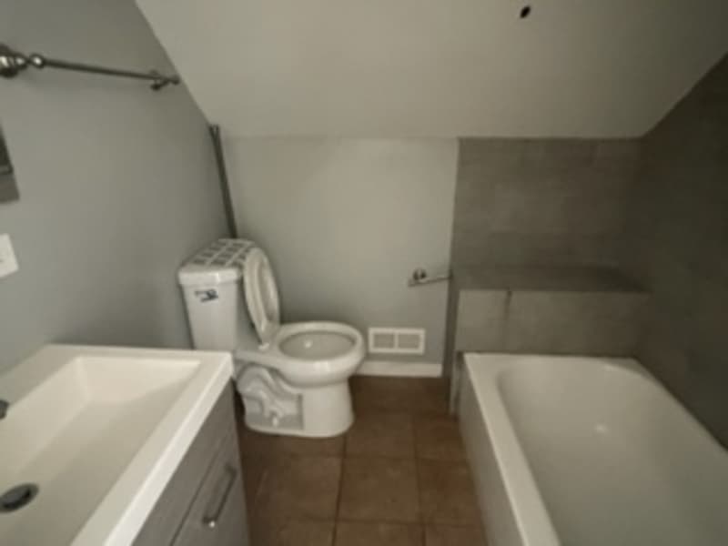 Elgin Condo: 608 Cooper Avenue - 1