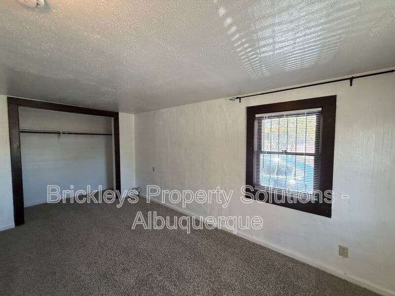 Albuquerque Condo: 313 Cornell Drive SE