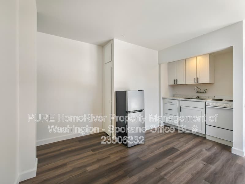 Spokane House: 634 E 23rd Ave