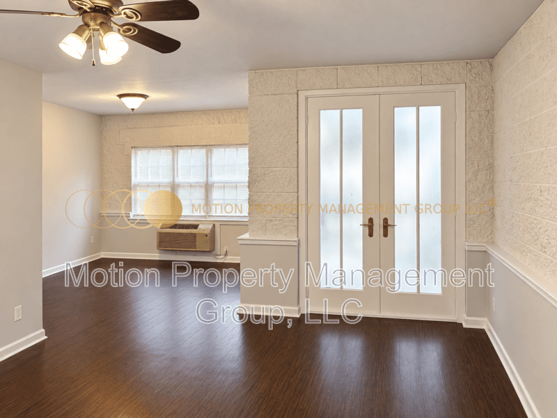 Chattanooga House: 6918 Northside Drive
