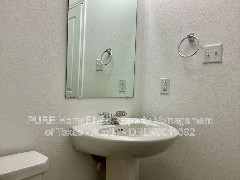 Lago Vista House: 22813 Agave Grove Dr.