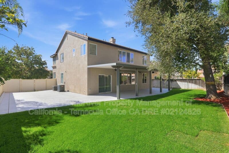 Murrieta House: 29382 Taos Cir