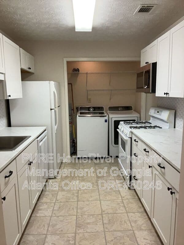 Marrieta Condo: 1505 Augusta Dr Se