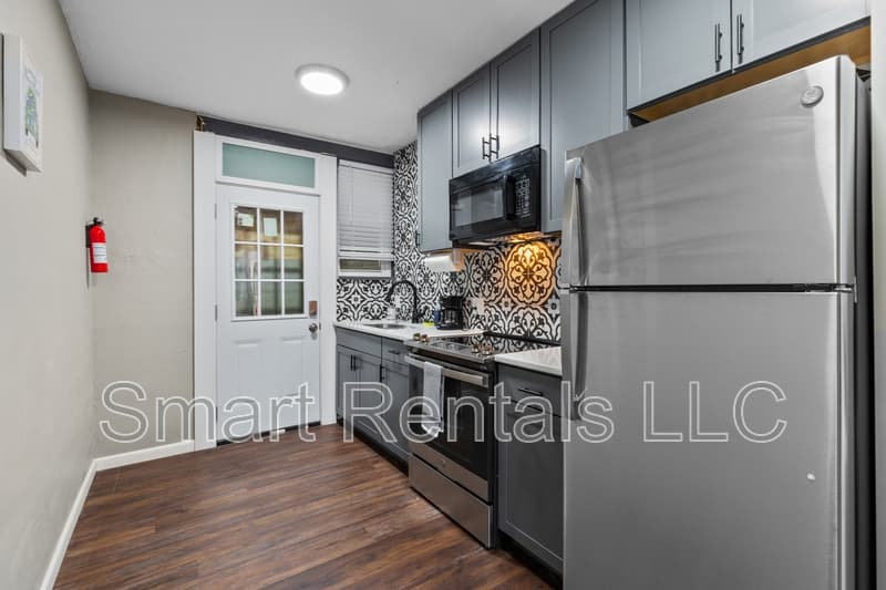 St. Louis Condo: 4308 Wallace Street - 16
