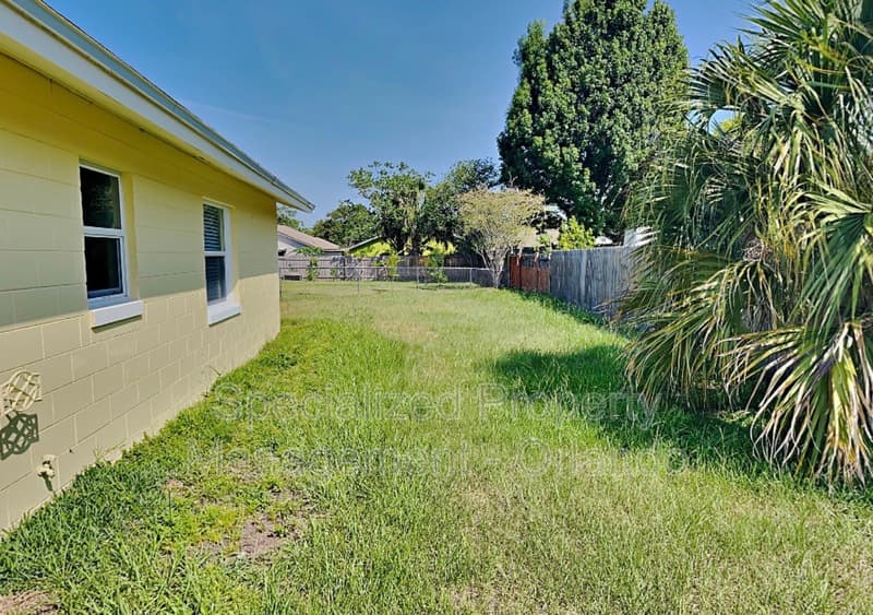 Orlando House: 11309 Darlington Dr
