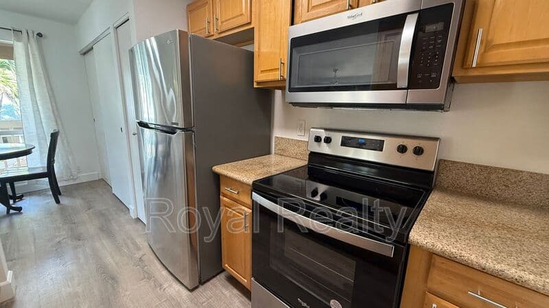 Kihei Condo: 480 Kenolio Road