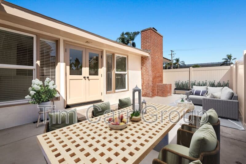 Costa Mesa Condo: 1637 Irvine Ave - H
