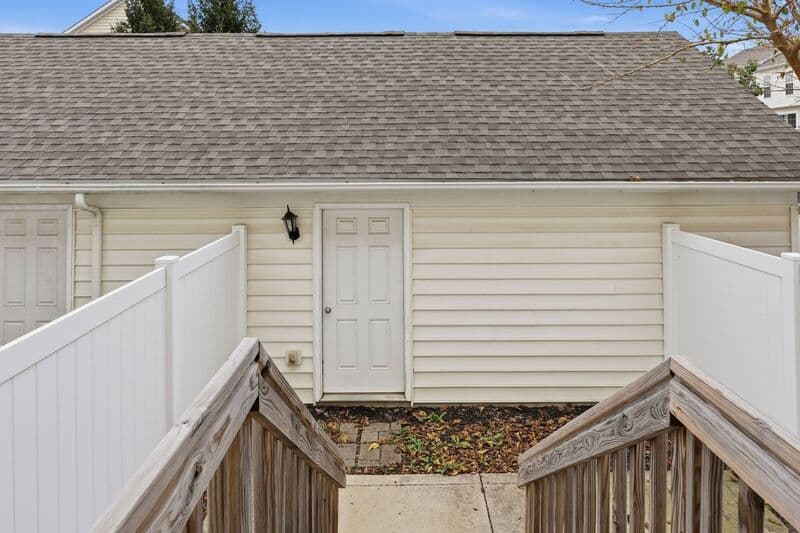Dublin Townhome: 5310 Cross River Falls Blvd