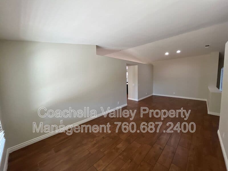 Indio House: 43209 Avenida Isabella