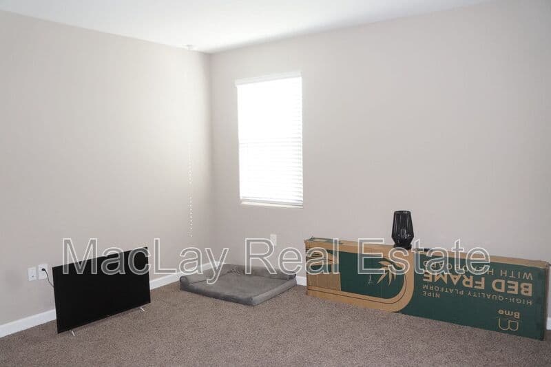 San Tan Valley House: 1349 W Highland rd