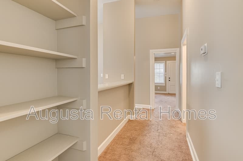 Augusta Condo: 515 3rd Street - B
