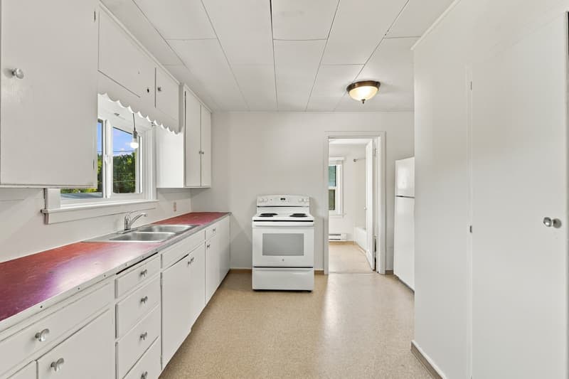 Coeur d Alene House: 2321  East French Gulch Road - B