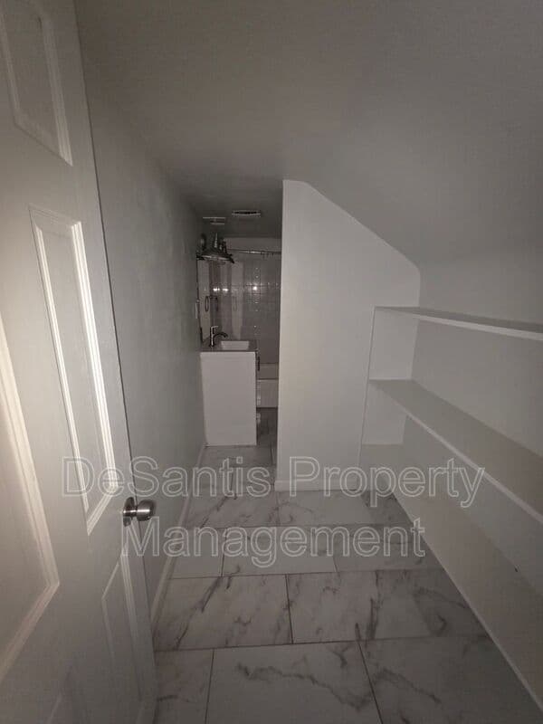 East Liberty Condo: 621-623 Lincoln Avenue