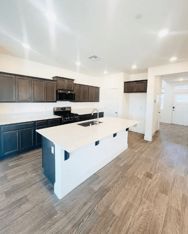 Merced House: 2387 Explorador Drive
