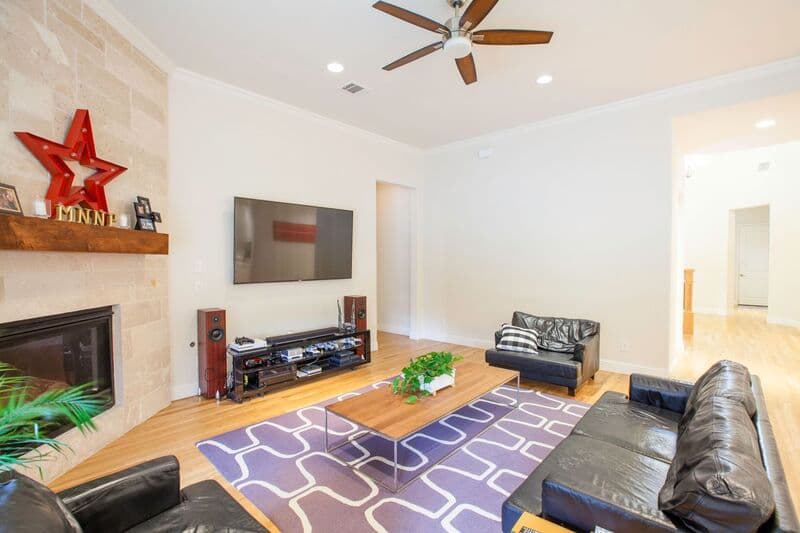 Allen House: 1614 Thoroughbred Ln.