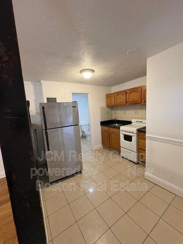 Chelsea Condo: 143 Arlington Street