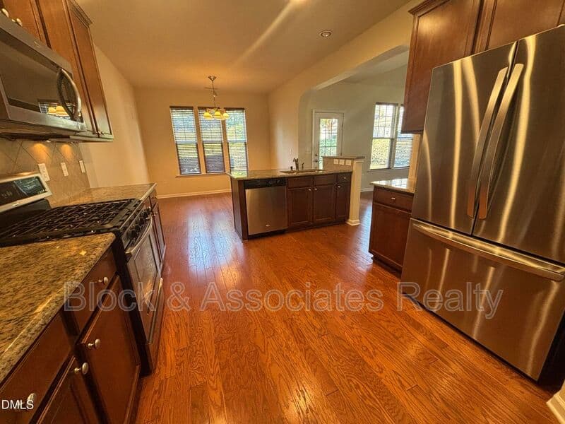 Wake Forest House: 1429 Kirkwood Hill Way
