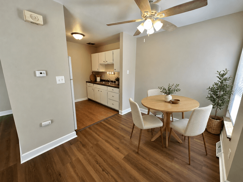 Oshkosh Condo: 725 W 9th Ave