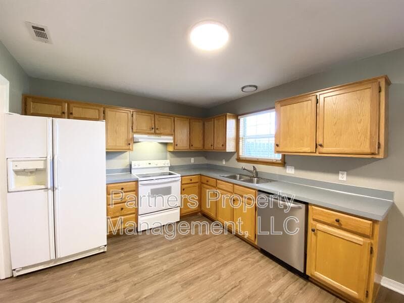 Fayetteville Condo: 835 North 54th Avenue