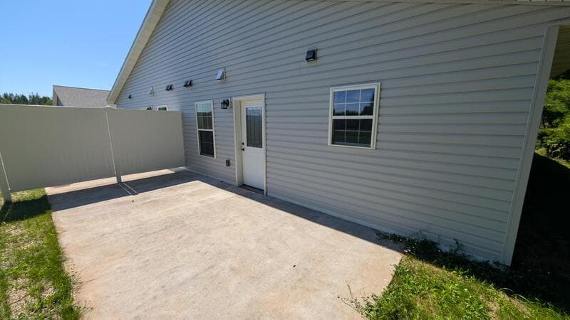 Hayward Condo: 10011 Aspen Ln