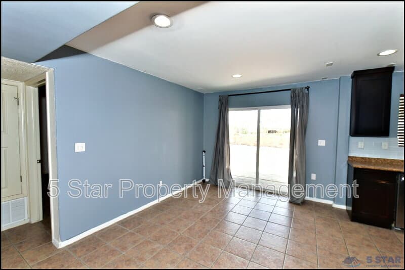 El Paso House: 6372 Franklin Ridge Dr !!
