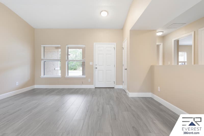 Palm Coast House: 49 Renshaw Drive