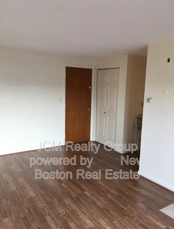 Lynn House: 540 Chestnut St
