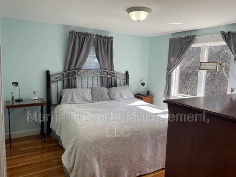 Wakefield House: 533 Water Street