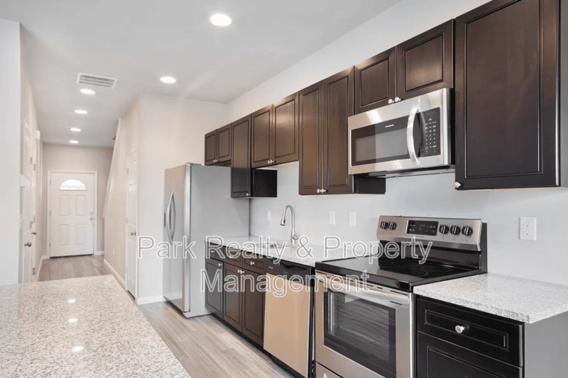 Aurora Townhome: 2691 Sable Blvd