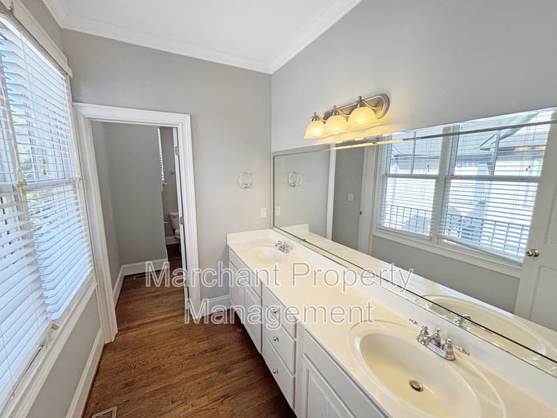 Greenville Townhome: 708 Bennett Street