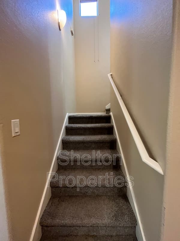Buckeye House: 2958 N Clanton St
