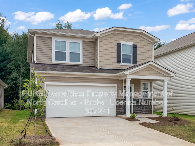 Hickory House: 2948 31st St Ln NE