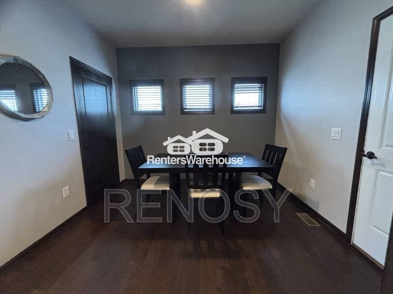 West Des Moines Townhome: 9175 Coneflower Dr