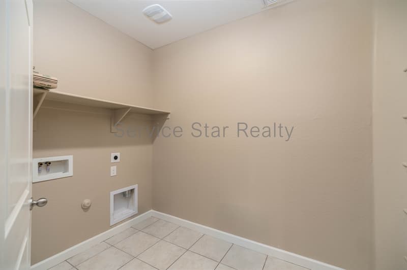 San Tan Valley House: 4086 W Maggie Dr