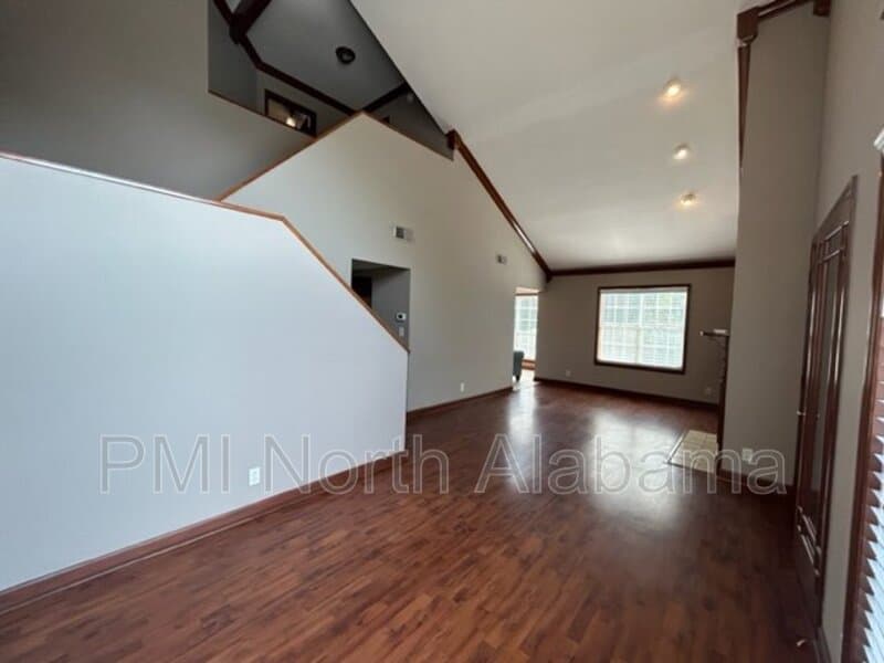 Huntsville Condo: 1023 Stones Throw Drive Northwest