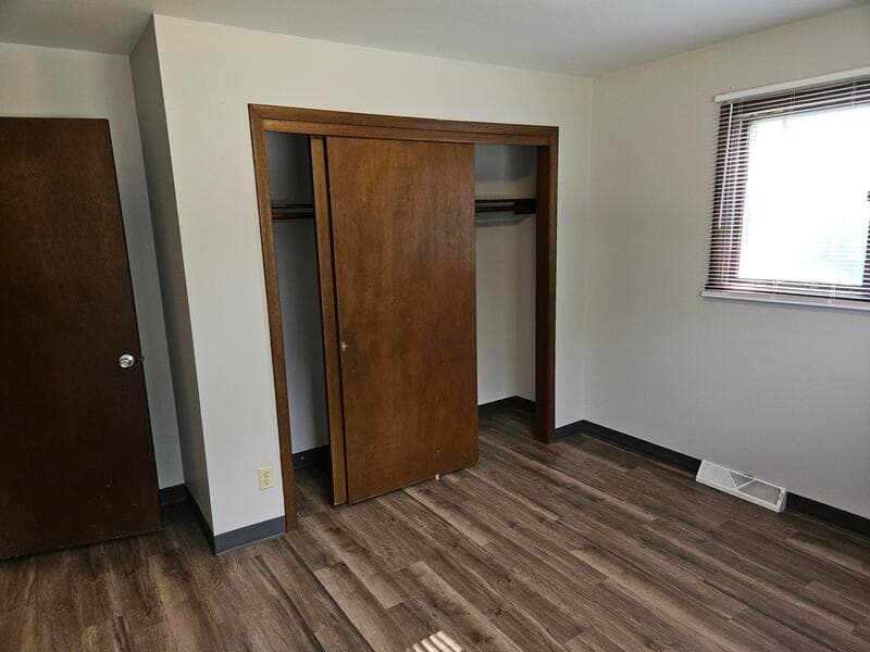 Berlin Condo: 334 Center Street - 2