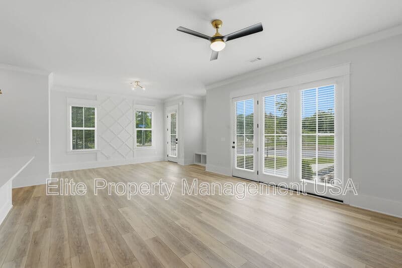 Braselton Townhome: 39 Peony Street
