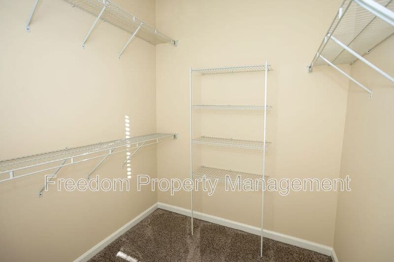 Gainesville Townhome: 7408 Brunson Cir