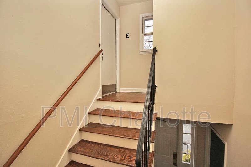 Charlotte Condo: 4317 Walker Rd